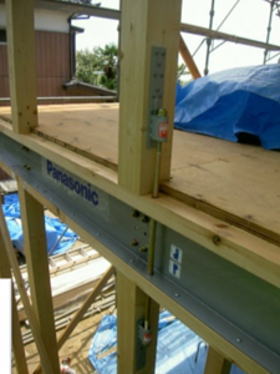 曲がりなどないか、チェック!